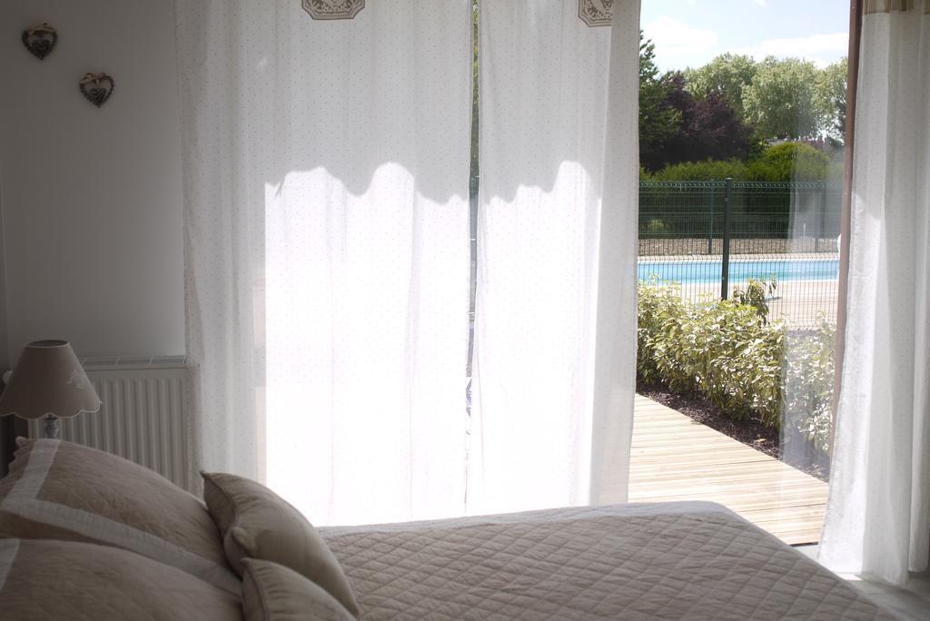 Les Abris Du Chateau Mer Room photo